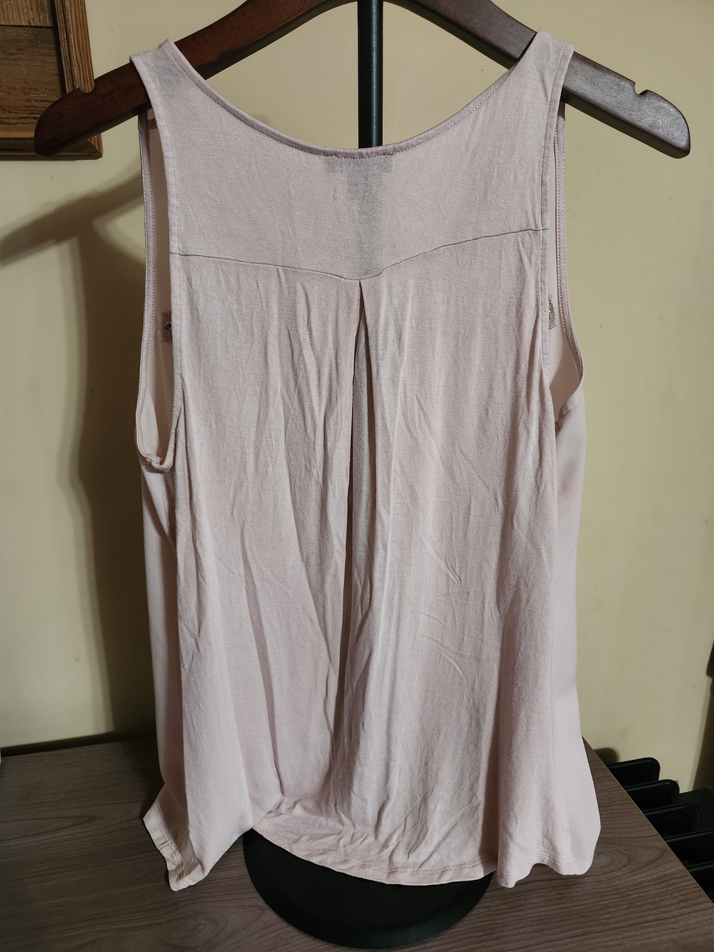 Express Women's Pale Pink Zip-Front Sleeveless Tank - Picture 3 of 4